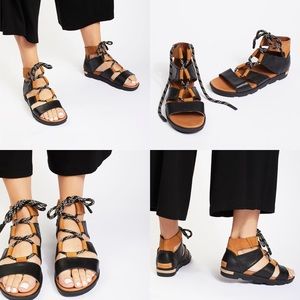 sorel women's torpeda lace ii flat sandal